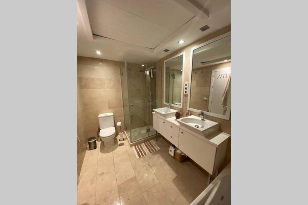 Casares Del Mar Luxury Apartment 말라가 외부 사진