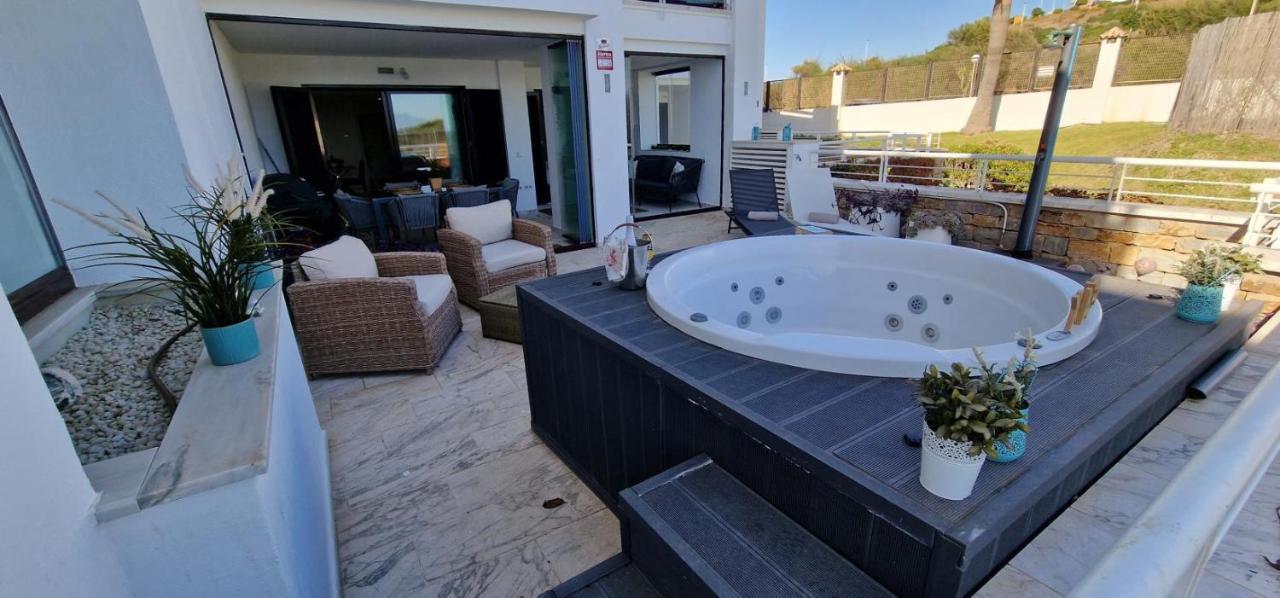 Casares Del Mar Luxury Apartment 말라가 외부 사진