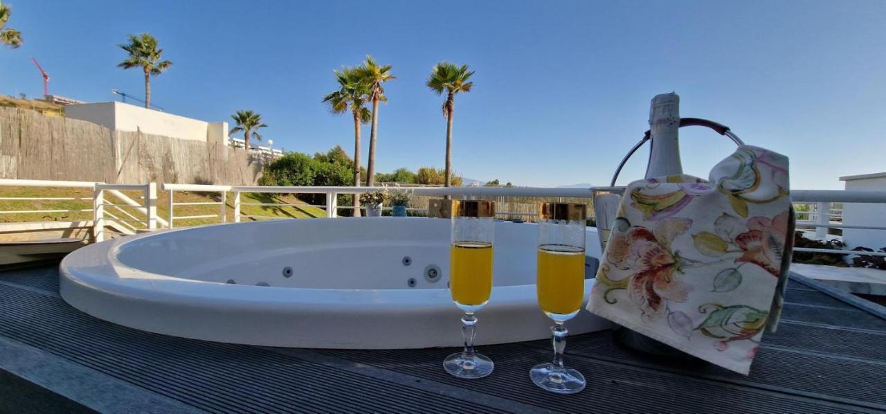 Casares Del Mar Luxury Apartment 말라가 외부 사진