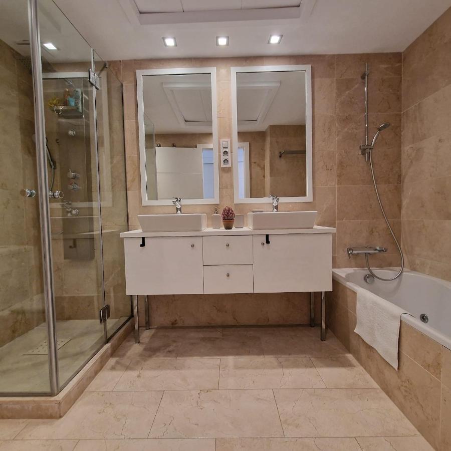 Casares Del Mar Luxury Apartment 말라가 외부 사진
