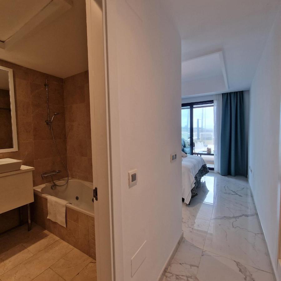 Casares Del Mar Luxury Apartment 말라가 외부 사진
